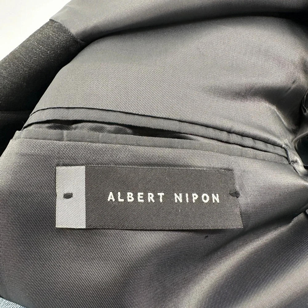 Albert Nipon Mens Charcoal Pinstripe Wool Blazer Jacket Size S44‎